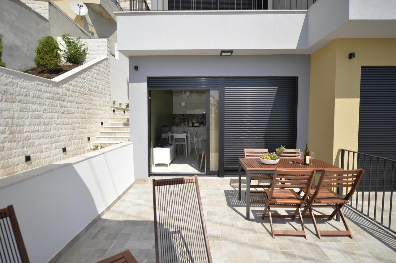 Apartment Line One Tivat Exterior foto
